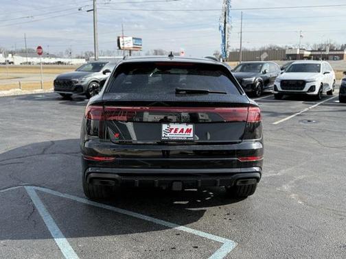 2025 Audi Q8 55 Premium Plus