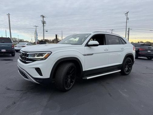 2022 Volkswagen Atlas Cross Sport 3.6L V6 SE w/Technology