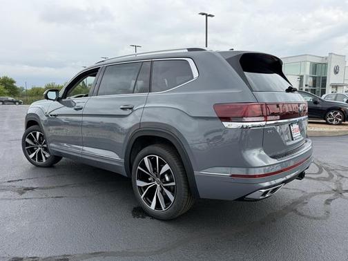 2026 Volkswagen Atlas 2.0T SEL Premium R-Line 4MOTION