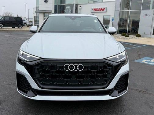 2026 Audi Q8 55 Premium Plus