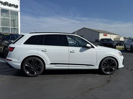 2026 Audi Q7 55 Prestige