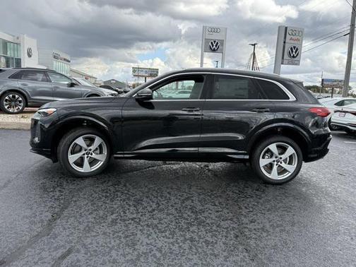 2025 Audi Q5 Premium Plus