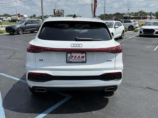 2025 Audi Q5 Premium