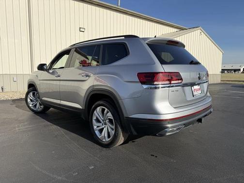 2022 Volkswagen Atlas 3.6L SE w/Technology