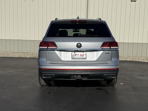 2022 Volkswagen Atlas 3.6L SE w/Technology
