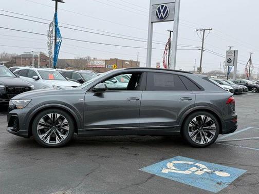 2026 Audi Q8 55 Premium Plus