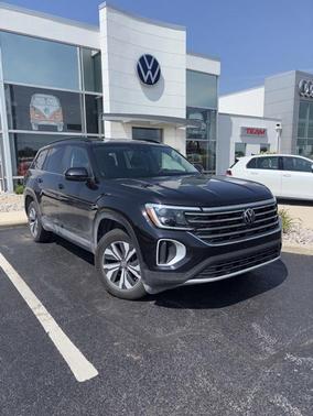 2024 Volkswagen Atlas 2.0T SE
