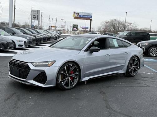 2022 Audi RS 7 4.0T