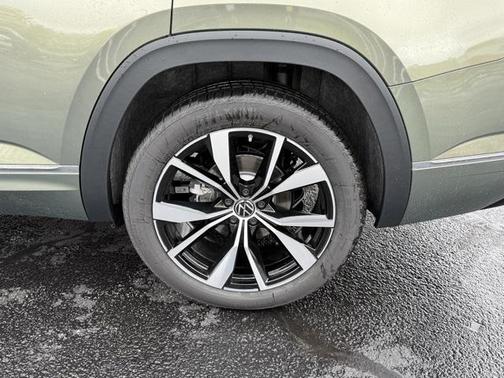 2025 Volkswagen Atlas 2.0T SEL Premium R-Line 4MOTION