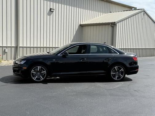 2017 Audi A4 2.0T Prestige