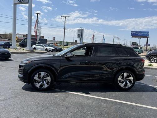 2025 Audi Q6 e-tron Premium Plus quattro
