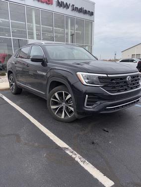 2024 Volkswagen Atlas Cross Sport 2.0T SEL Premium