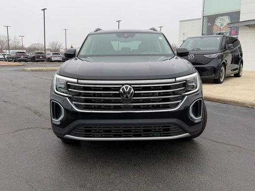 2026 Volkswagen Atlas 2.0T SE w/Technology 4MOTION