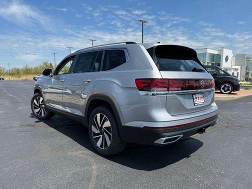 2025 Volkswagen Atlas 2.0T SEL