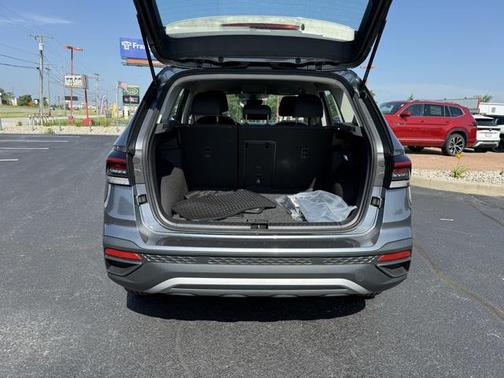 2025 Volkswagen Taos 1.5T S