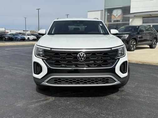 2025 Volkswagen Atlas Cross Sport 2.0T SE w/Technology 4MOTION