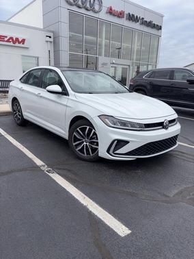 2025 Volkswagen Jetta 1.5T SE