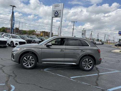 2025 Audi Q5 45 S line Premium Plus