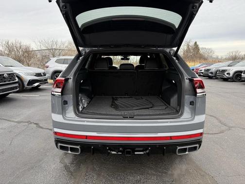 2025 Volkswagen Atlas Cross Sport 2.0T SEL Premium