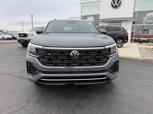 2025 Volkswagen Atlas Cross Sport 2.0T SEL Premium