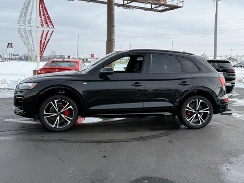 2025 Audi Q5 45 S line Premium Plus