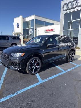 2025 Audi Q5 45 S line Premium Plus