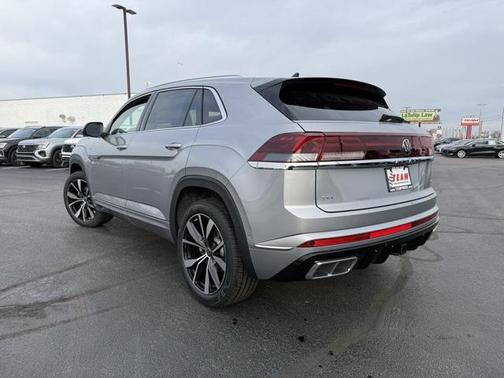 2025 Volkswagen Atlas Cross Sport 2.0T SEL Premium