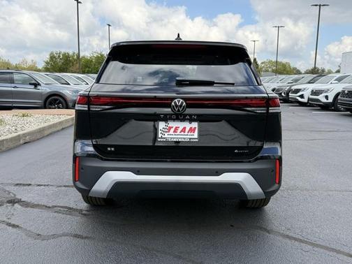 2025 Volkswagen Tiguan 2.0T SE 4MOTION