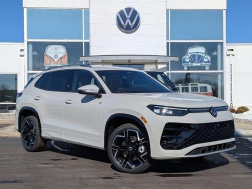 2026 Volkswagen Tiguan 2.0T SEL R-Line 4MOTION