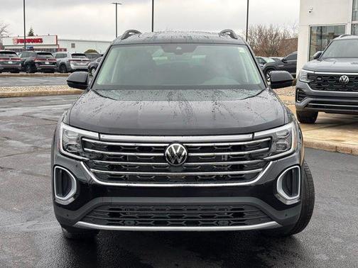 2026 Volkswagen Atlas 2.0T SE w/Technology 4MOTION