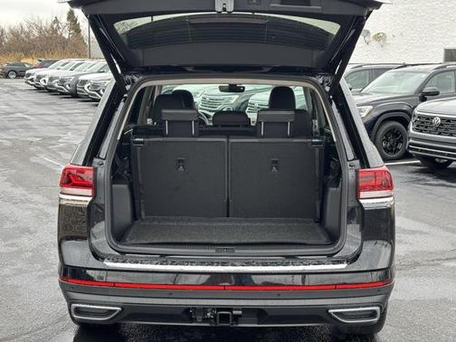 2026 Volkswagen Atlas 2.0T SE w/Technology 4MOTION