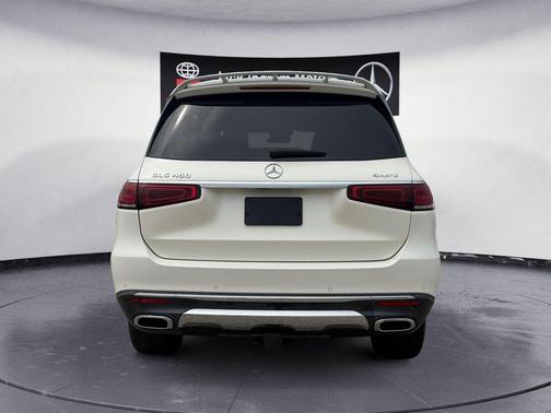 White 2022 Mercedes-Benz GLS 450 4MATIC