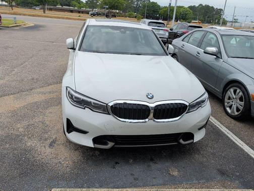 Alpine White 2020 BMW 330 i xDrive