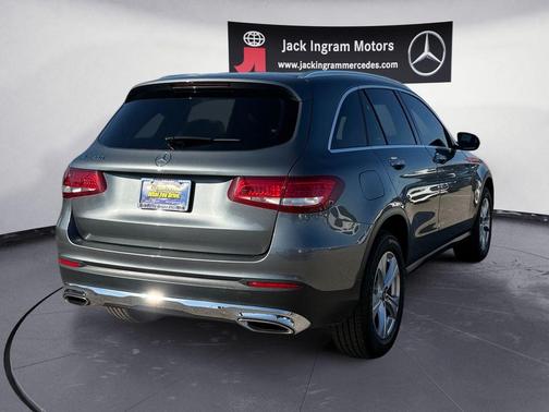 2018 Mercedes-Benz GLC 300 Base