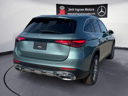 2026 Mercedes-Benz GLC 300 Base