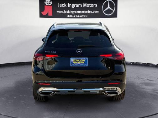 2026 Mercedes-Benz GLC 300 Base