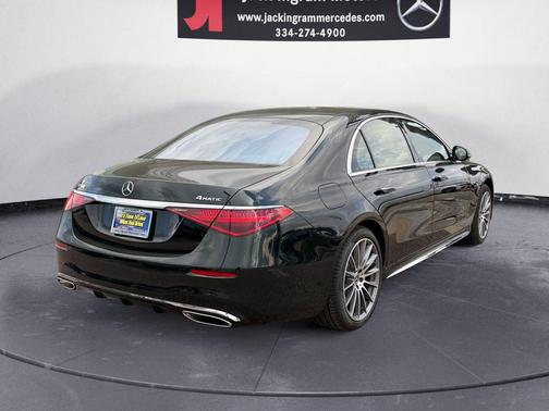 Emerald 2026 Mercedes-Benz S-Class Base
