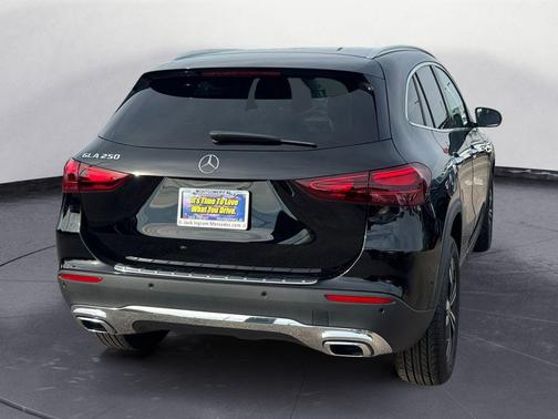2025 Mercedes-Benz GLA 250 Base