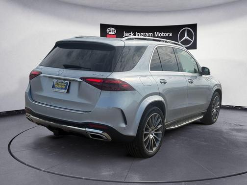 Silver Metallic 2026 Mercedes-Benz GLE 350 Base 4MATIC