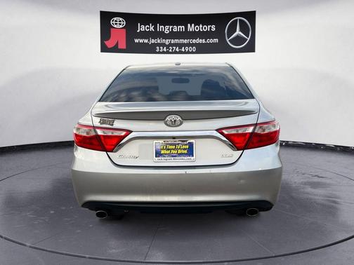 2016 Toyota Camry XLE