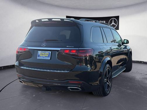 2026 Mercedes-Benz GLS 450 4MATIC