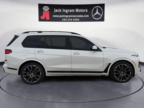 2023 BMW X7 xDrive40i