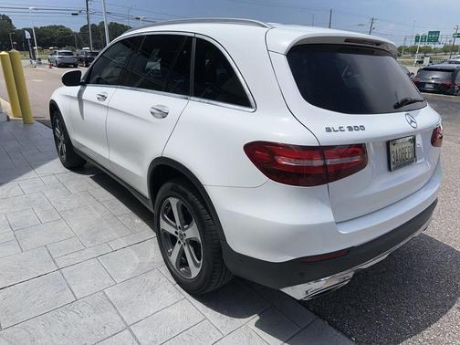 2018 Mercedes-Benz GLC 300 Base