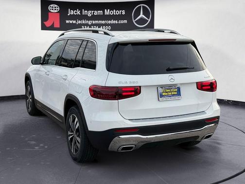 2026 Mercedes-Benz GLB 250 Base 4MATIC