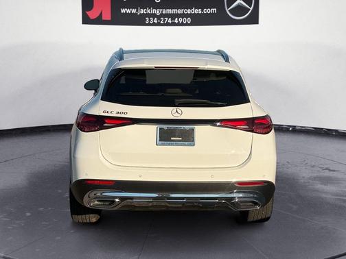 White 2025 Mercedes-Benz GLC 300 Base