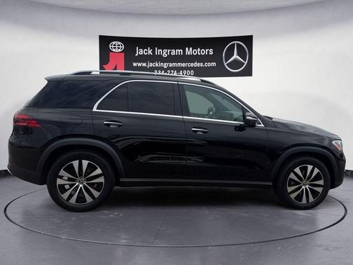 Black 2025 Mercedes-Benz GLE 350 Base