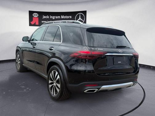 Black 2025 Mercedes-Benz GLE 350 Base