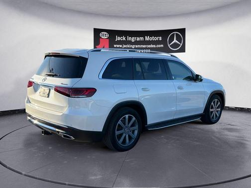 2022 Mercedes-Benz GLS 450 4MATIC