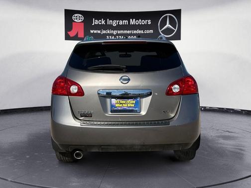 2011 Nissan Rogue SV