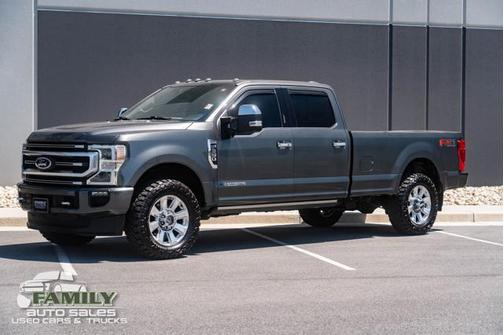 Magnetic Metallic 2020 Ford F-350 Platinum